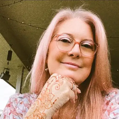 Deb Lobendahn
